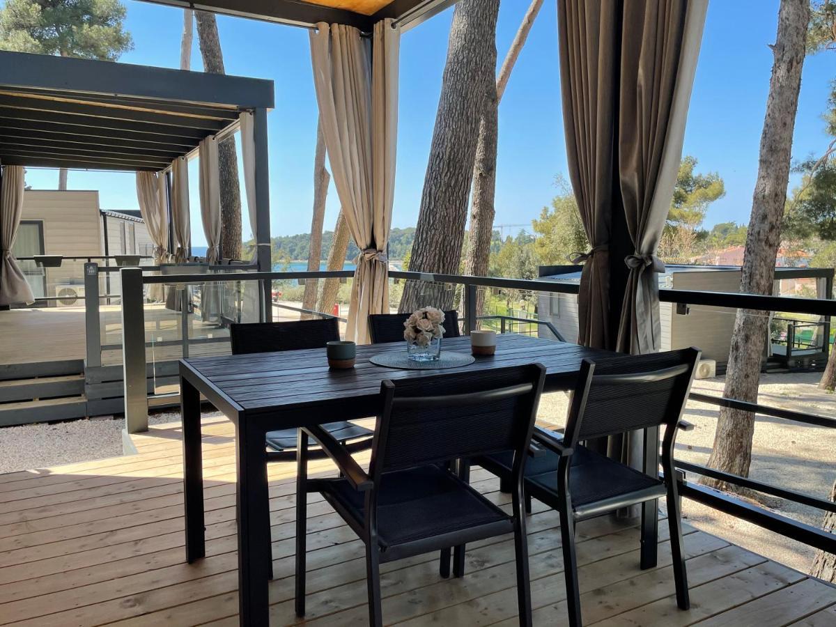 Harmonia Mobile Home Rovinj Exterior foto