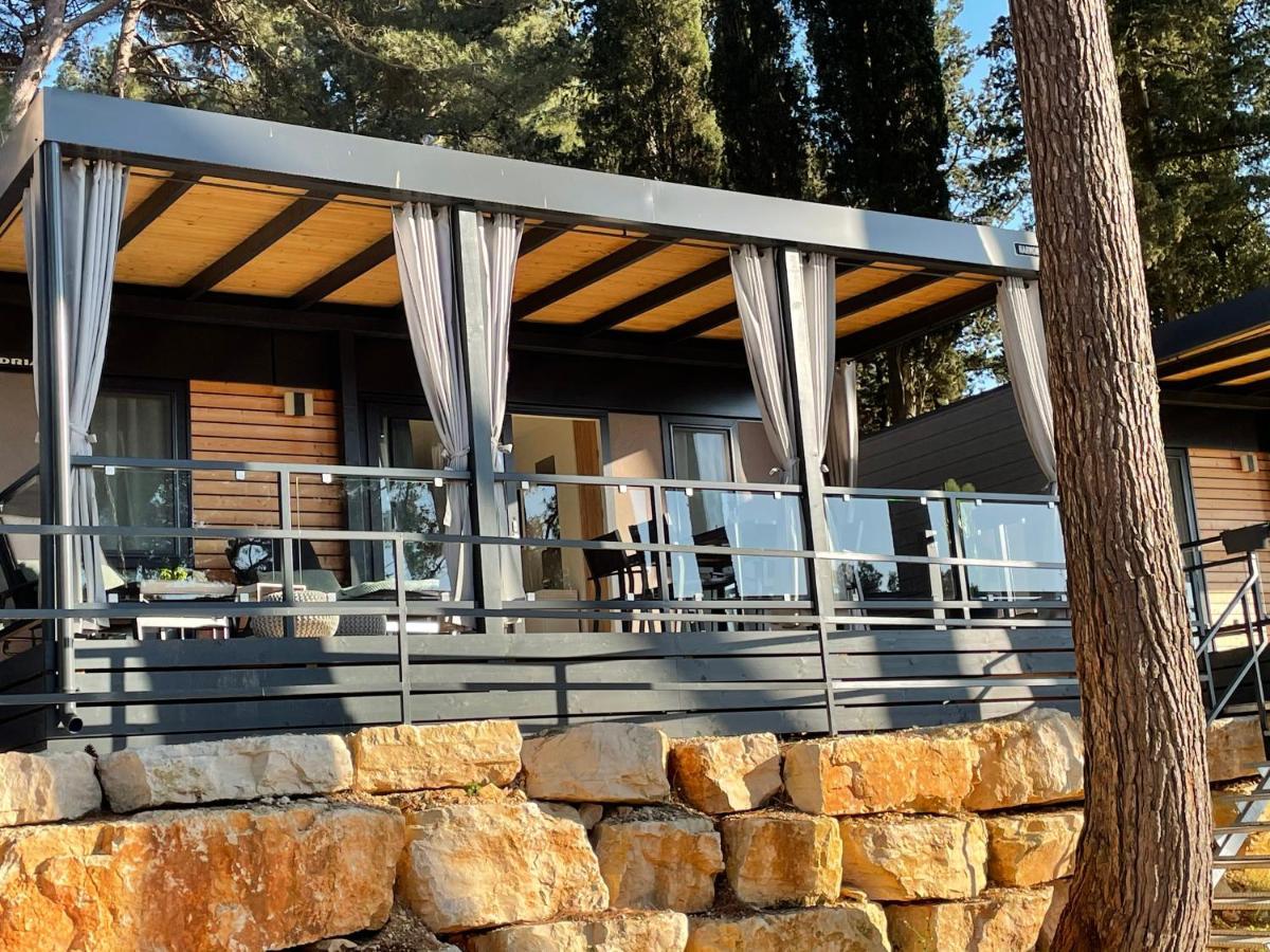 Harmonia Mobile Home Rovinj Exterior foto